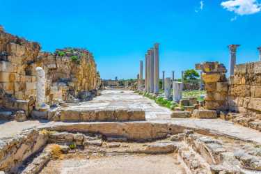 Wycieczka fakultatywna, Wycieczka Miasto duchów, Famagusta, Salamina z rejsem na Blue Lagoon i zatokę żółwi z Larnaki