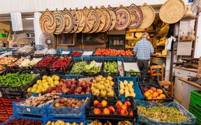 Atrakcje, Nikozja stolica dwóch Cyprów z Limassol [49]