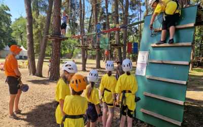 Obóz młodzieżowy, Julinek - Wakacje z Rodzicami B&B Julinek Park, 7 dni 18-100 lat